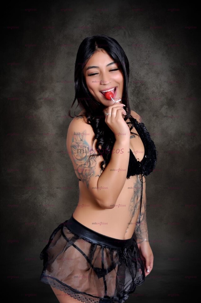 FOTOS DE UNA LINDA FLAQUITA BIEN JUGUETONA Y LIMPIA