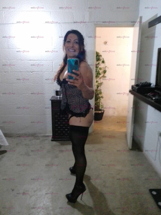 FOTOS DE TRANSEXUAL, COMPLACIENTE,DIVERTIDA Y MUY CALIENTE
