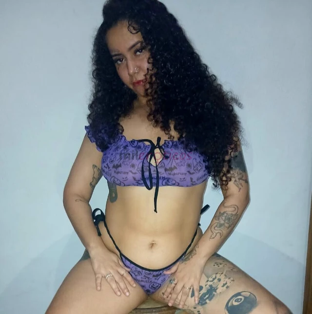 Ola meus amores me chamo wiitch sou atriz porno cam girl modelo fotografica atendo no meu local em moteis e hoteis tambem vendo conteudos sou uma acom...
