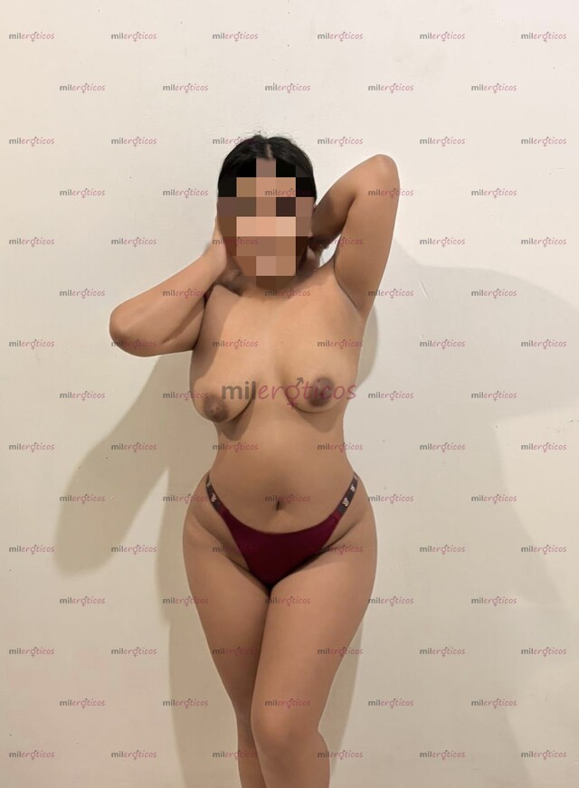 FOTOS DE SEXY BEBE TIERNA, LISTA PARA QUE PRUEBES SU VAGINA APRETADA