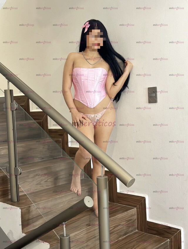 FOTOS DE HOLA BEBÉ QUÉ TAL SOY MIRANDA PETTIT MODELO JOVEN Y BELLA