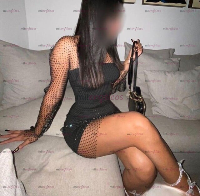 FOTOS DE RIQUÍSIMA FLAQUITA CON PIES HERMOSOS MI AMOR DATE LA OPORTUNIDAD DE CONOCERME BB