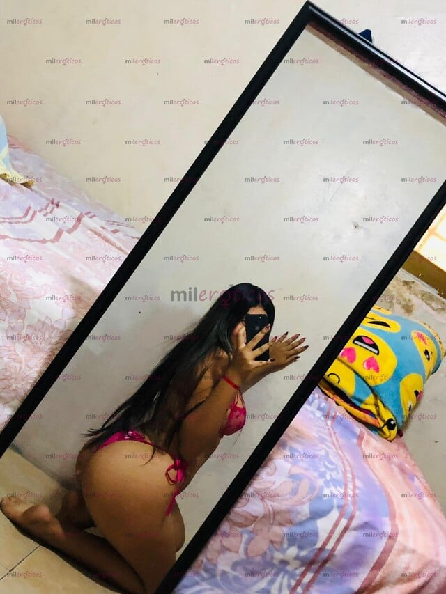 FOTOS DE LINDA ESTUDIANTE DE 18 AÑOS DE EDAD CON UNA VAGINA BELLA Y MUY RICA BB