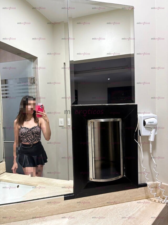FOTOS DE HOLA BEBE SOY DANEA UNA CHICA SQUIRT BLANQUITA BONITA Y BUENA ONDA