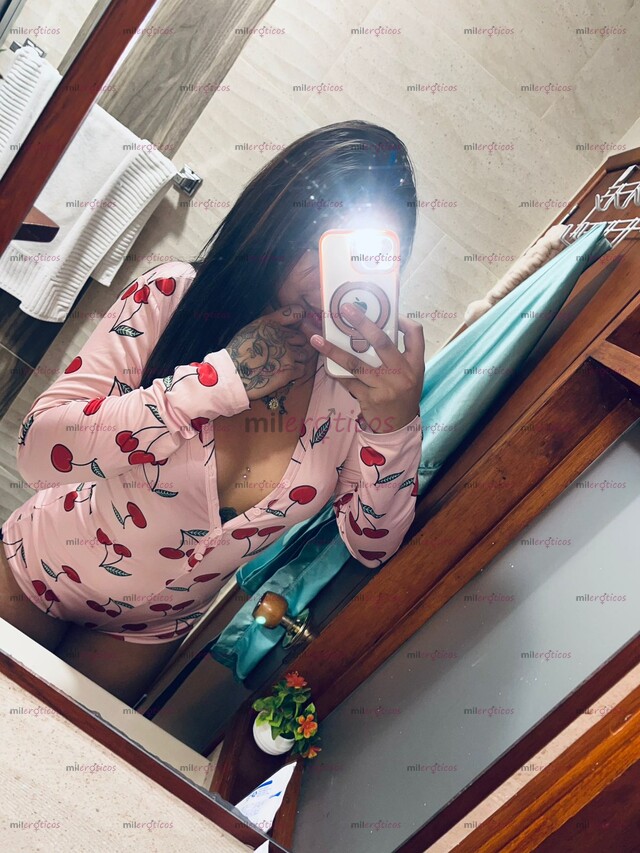 FOTOS DE HERMOSA JOVENCITAS CON GANAS DE EXPERIMENTAR Y DISFRUTAR UN TIEMPO AGRADABLE