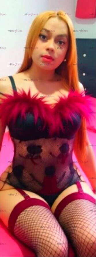 FOTOS DE MORENA FABULOSA CON SENSUALES CURVAS, Y UNA DELICIOSA COLA EXAGERADAMENTE GRANDE