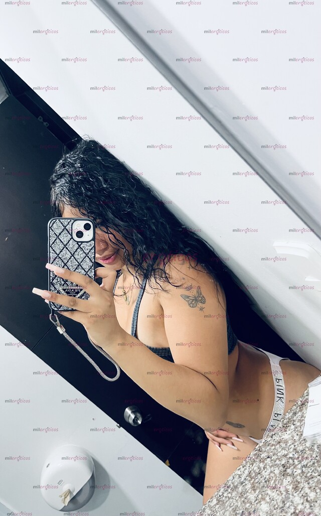 FOTOS DE HERMOSAS JOVENCITAS DE 18 AÑOS CON GANAS DE EXPERIMENTAR Y ESTAR AGRADABLE