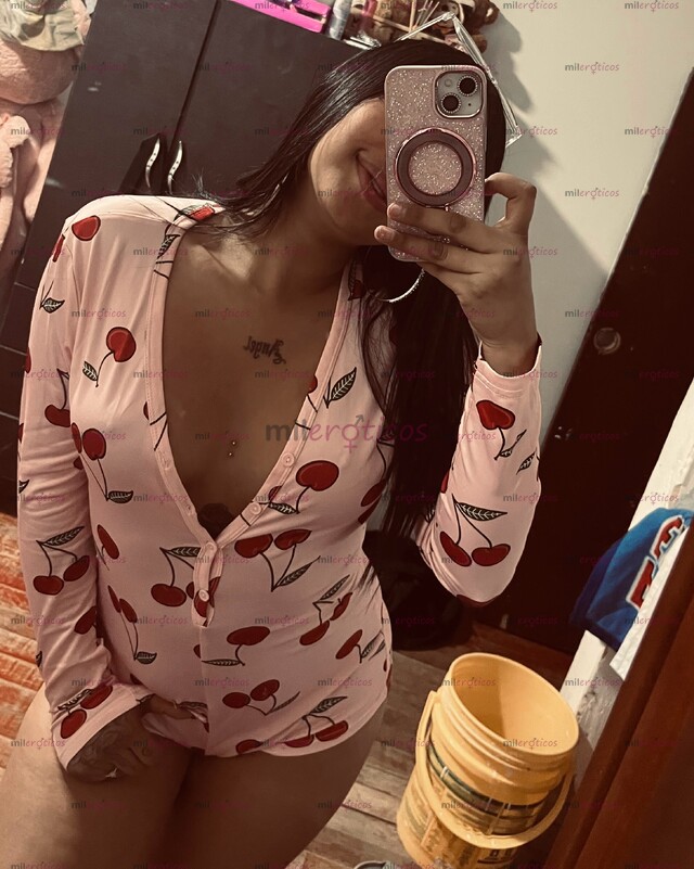 FOTOS DE HERMOSAS JOVENCITAS DE 18 AÑOS CON GANAS DE EXPERIMENTAR Y ESTAR AGRADABLE