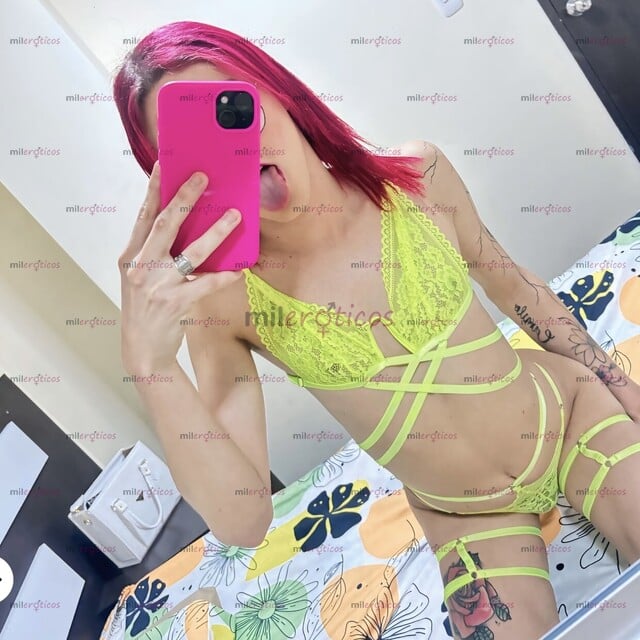 FOTOS DE JOVENCITA DE LUJO DE PIEL BLAQUITA Y MUCHAS GANAS DE SEXO