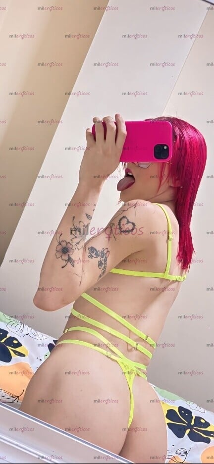 FOTOS DE JOVENCITA DE LUJO DE PIEL BLAQUITA Y MUCHAS GANAS DE SEXO