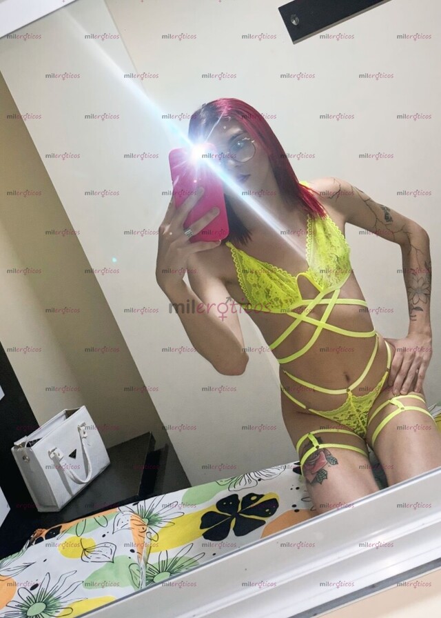 FOTOS DE JOVENCITA DE LUJO DE PIEL BLAQUITA Y MUCHAS GANAS DE SEXO