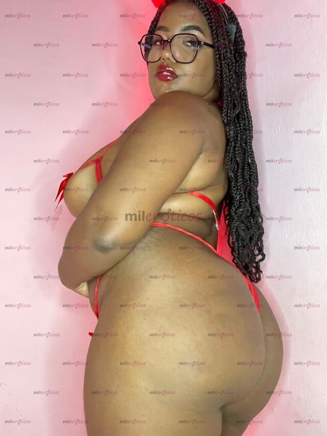 FOTOS DE SOY KALANIS UNA PUTITA HAMBRIENTA DE VERGA, DAME TODA TU LECHITA PAPI