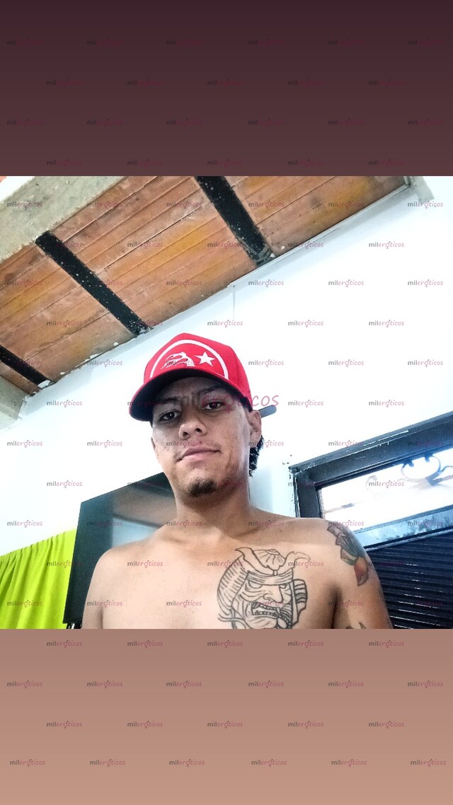 FOTOS DE JORDY CHICHO DE 25 AÑOS Y 20CM DISPONIBLE