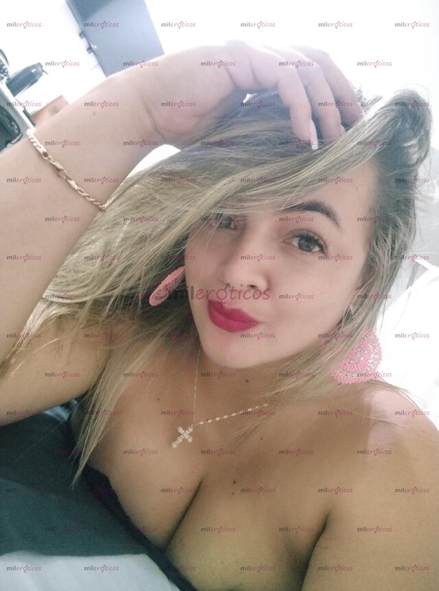 FOTOS DE MADURA ! SENOS GRANDES ,DE PRESENCIA CAUTIVADORA Y FEMINIDAD MARCADA.