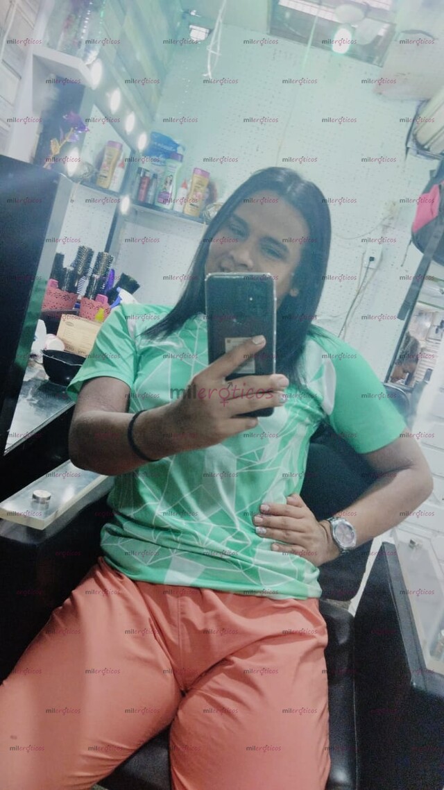 FOTOS DE GÉNESIS, BELLÍSIMA RECIÉN LLEGADA, PERRA TRAGA LECHE,19 CTMS, SÚPER PERRA