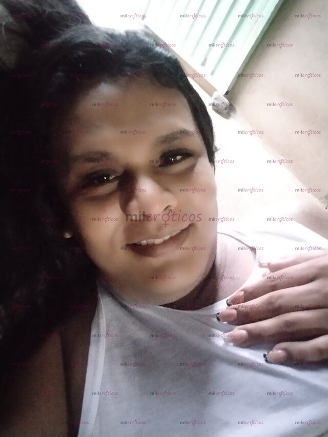 FOTOS DE GÉNESIS, BELLÍSIMA RECIÉN LLEGADA, PERRA TRAGA LECHE,19 CTMS, SÚPER PERRA