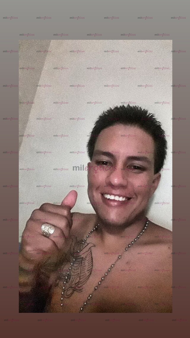 FOTOS DE JHON CHICO CON 20CM DISPONIBLE MEDELLÍN