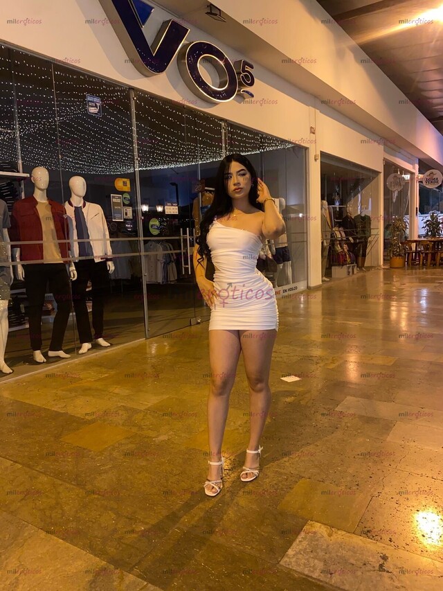 FOTOS DE SOY NUEVA ME LLAMO MARIA VIVO EN COLOMBIA TENGO 19 AÑOS
