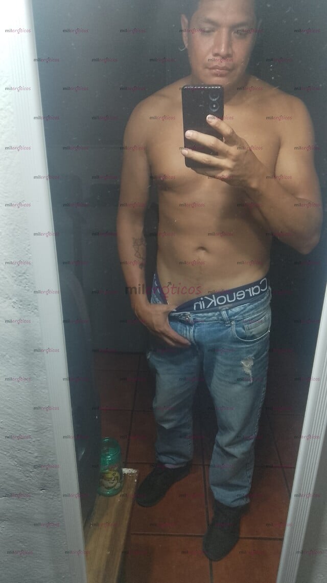 FOTOS DE MASAJISTA MUY CACHONDO. QUE TE PROVOCARÁ LAS MEJORES SATISFACCIONES.