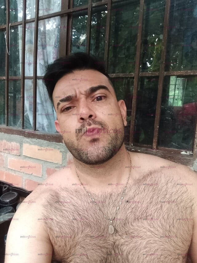 FOTOS DE PAISA MACHO PELUDO LLEGÓ PARA DARTE LO QUE QUIERES