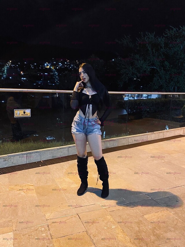 FOTOS DE SOY NUEVA ME LLAMO MARIA VIVO EN COLOMBIA TENGO 19 AÑOS