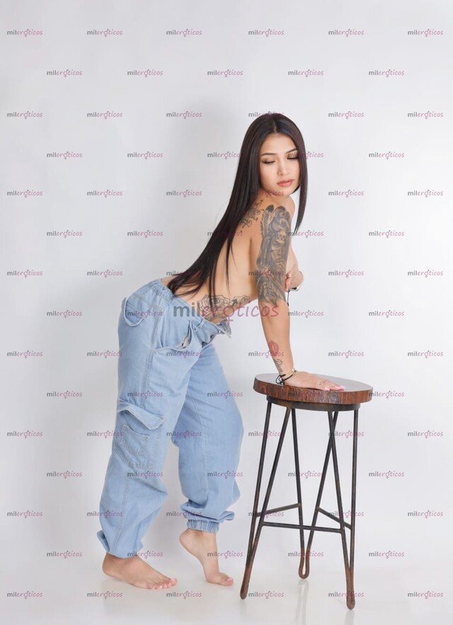 FOTOS DE CORAZÓN SOY UNA CHICA HERMOSA CALIENTE Y COMPLACIENTE PARA TI