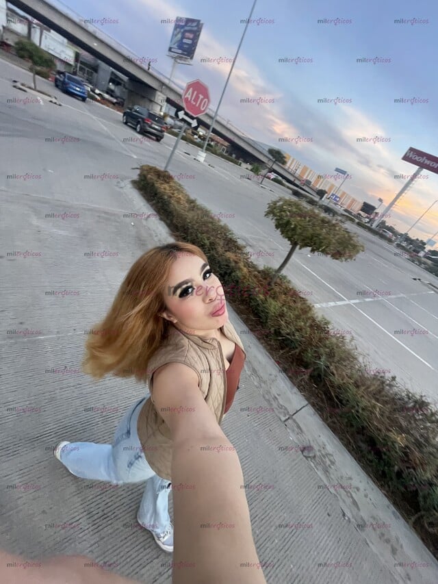 FOTOS DE CATALINA ALTA Y GUAPA COMPLACIENTE DISPONIBLE SOLO UNOS DÍAS 20 AÑOS