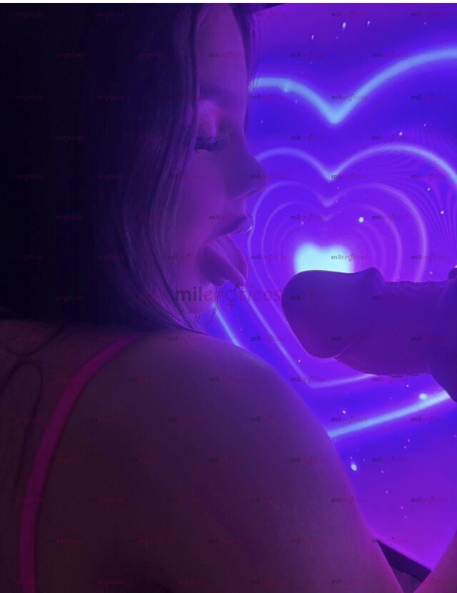 FOTOS DE ME ENCANTA SER UNA ZORRITA COMPLACIENTE DESEOSA DE VERGA TAMBIÉN VENDO VIDEOS XX