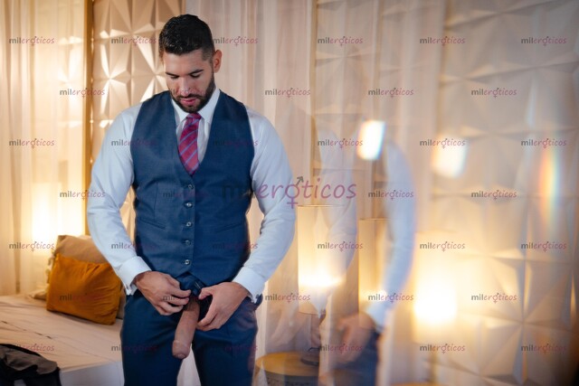 FOTOS DE TAPATÍO DOMINANTE, JOVEN Y BIEN DOTADO (23CM) FIESTERO