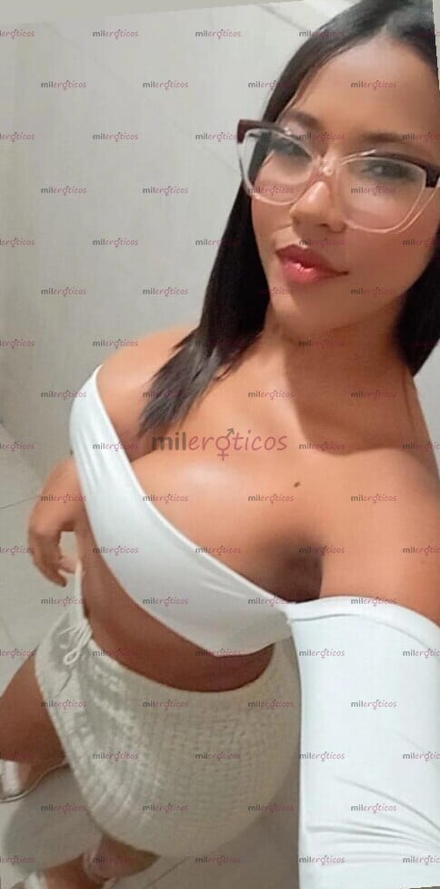FOTOS DE HOLA AMOR, SOY CAMILA UNA VENEZOLANA CUMPLO TODO TIPO DE FETICHE , ESCRÍBEME!!!