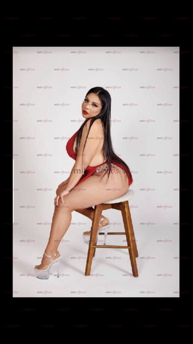 FOTOS DE DAYANA 700 CON LUGAR 5Y10 NINFÓMANA MOJADITA