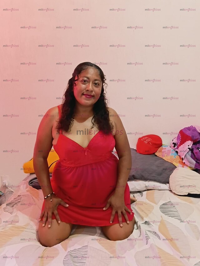 FOTOS DE MI AMOR SOY EVELIN MADURITA CARIÑOSA,AMABLE DISPUESTA A QUE LA PASEMOS RICO