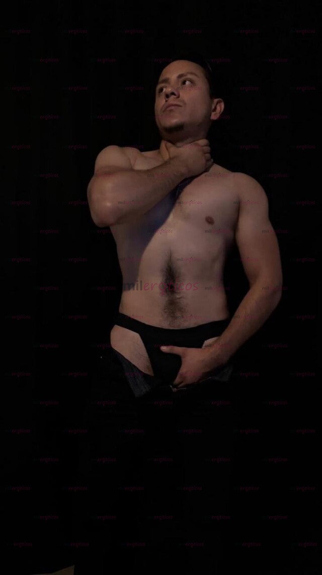 FOTOS DE CHICO COMPLACIENTE, SERVICIAL Y MUY CACHONDO