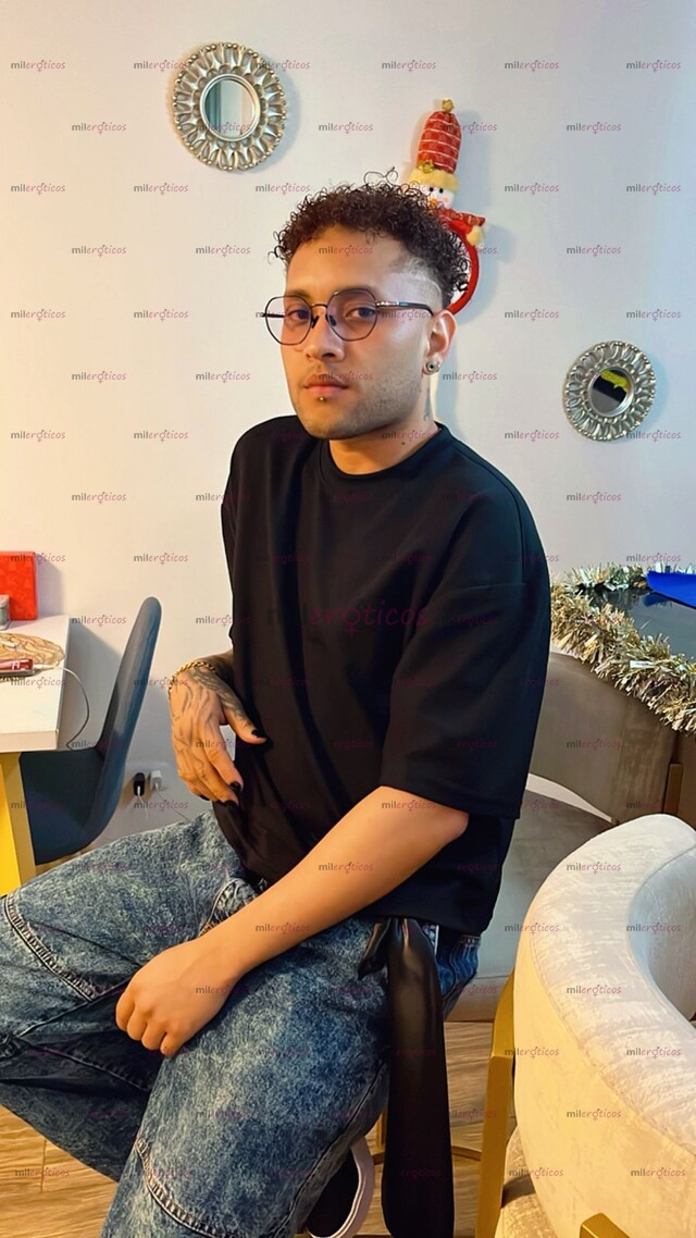 FOTOS DE PASIVO, AGUANTADOR, TATUADO Y COMPLACIENTE