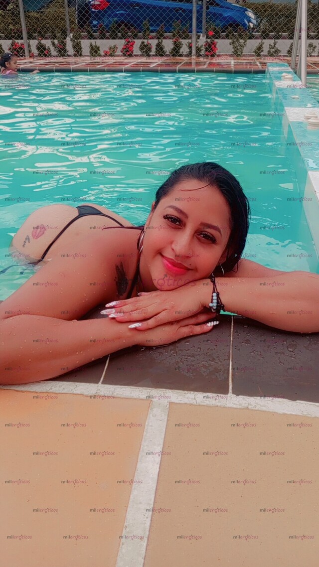 FOTOS DE LINDA UNIVERSITARIA CON HERMOSO ROSTRO JUGUETONA ATREVIDA Y MORBOSA