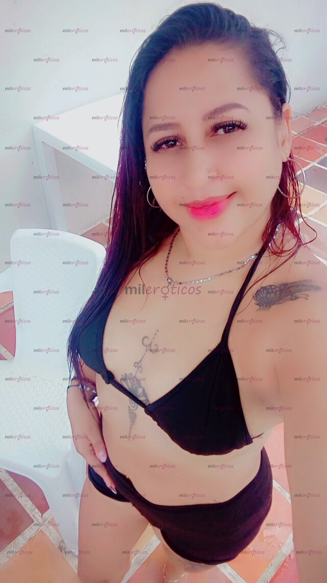 FOTOS DE LINDA UNIVERSITARIA CON HERMOSO ROSTRO JUGUETONA ATREVIDA Y MORBOSA