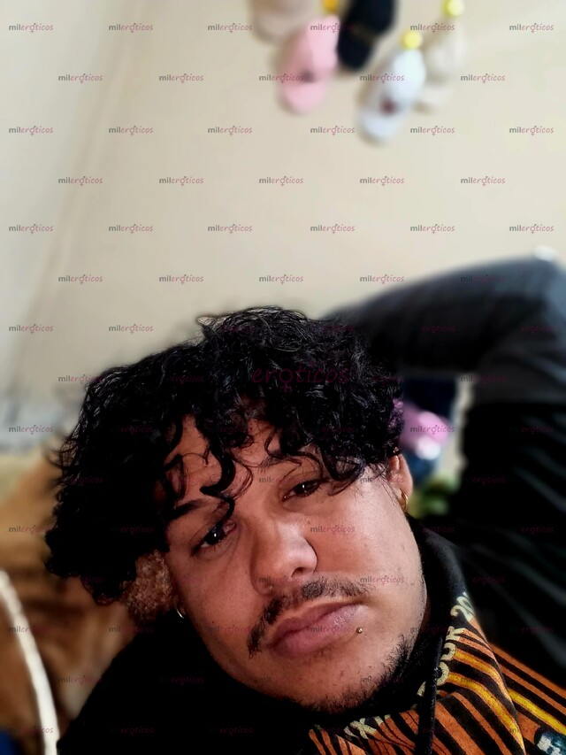 FOTOS DE SOY PERVERSO , CARIÑOSO , ME GUSTAN LAS LOCURAS