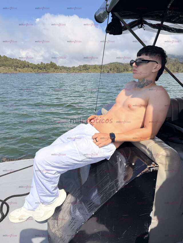 FOTOS DE NUEVO VIP 22 AÑOS GUAPO GYM VERGN VERSÁTIL