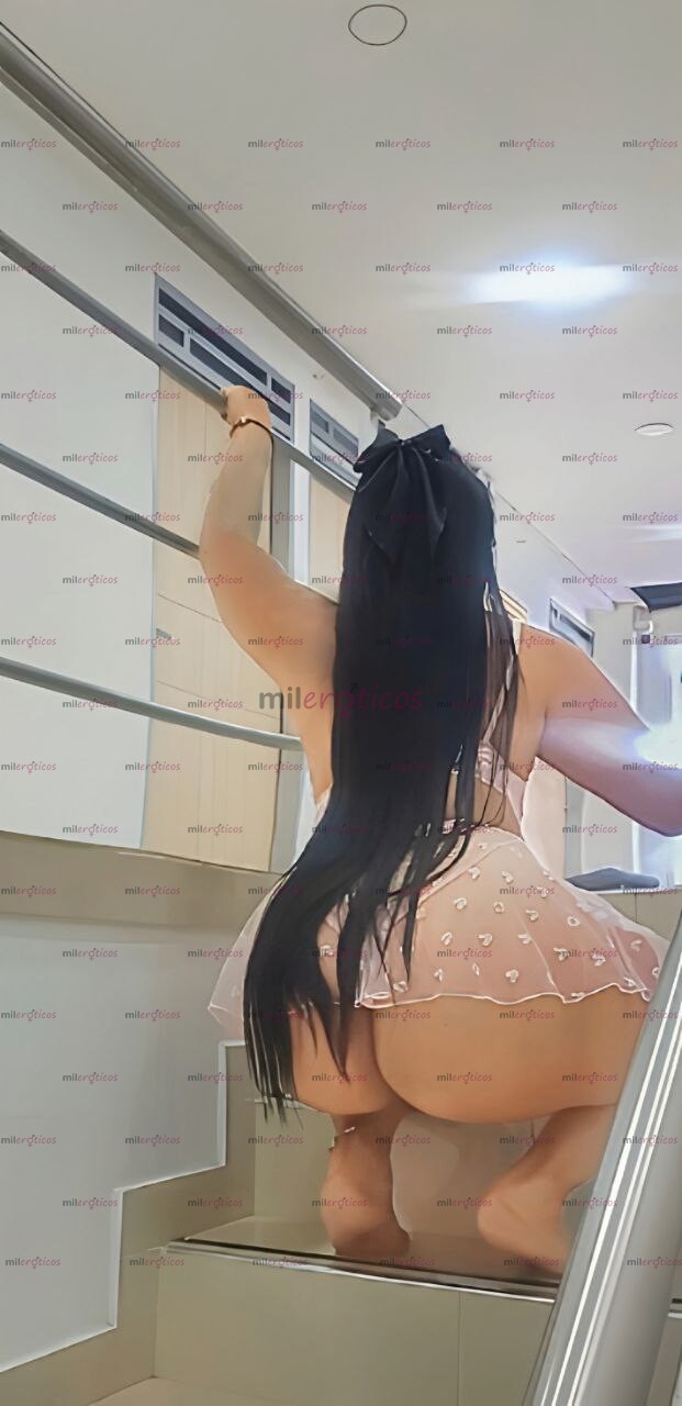 FOTOS DE VEN CONMIGO MORENA NALGONA Y SUMISA, LISTA PARA QUE ME USES:)