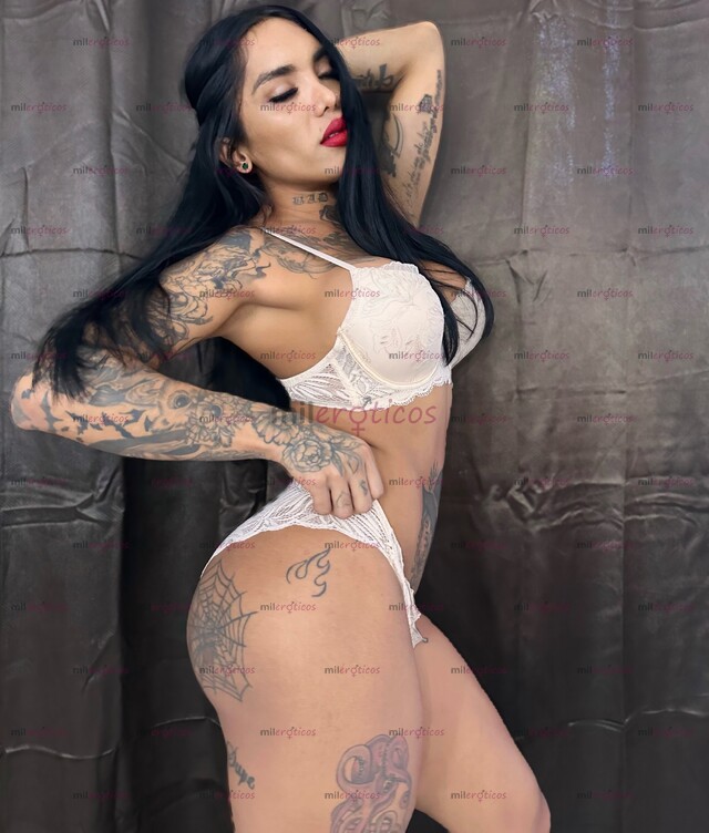 FOTOS DE UNA SEXY MUÑECA CON UNA RICA VERGA PARA TI Y TUS DESEOS VISITANDO TU CIUDAD !!