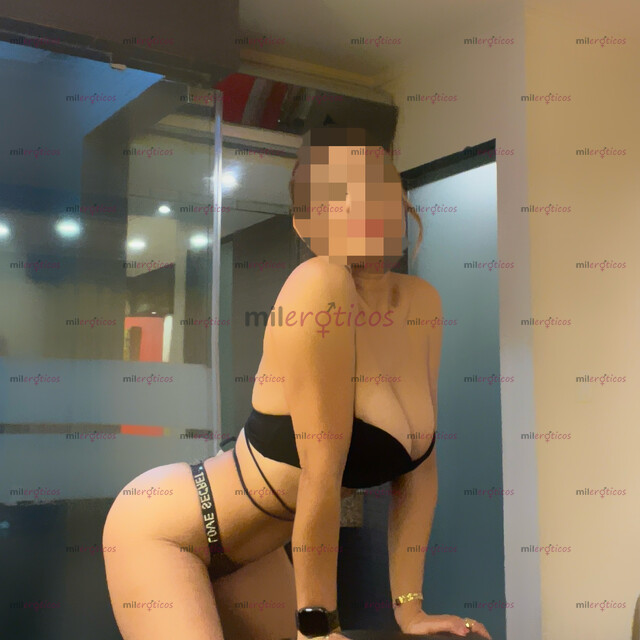 FOTOS DE BONITA SEDUCTORA Y TÚ PERRITA EN LA CAMA