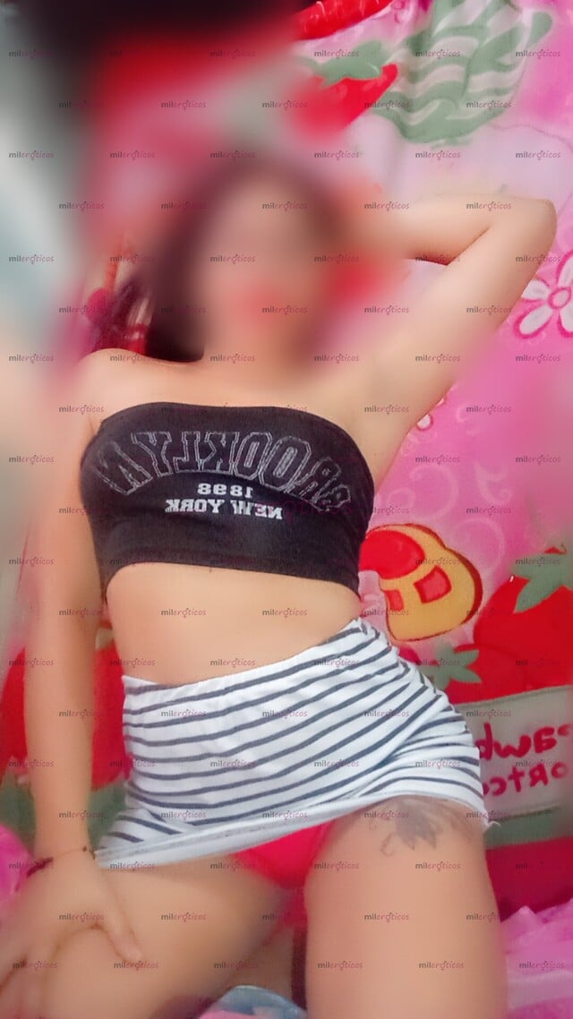 FOTOS DE SEDUCTORA, ENCANTADORA, Y SEXY TODA UNA DIABLITA EN LA CAMA