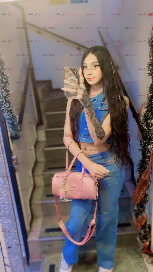 FOTOS DE CARIÑOSA Y MUY COMPLACIENTE DISPONIBLE PARA CUMPLIR TÚ FANTASÍA