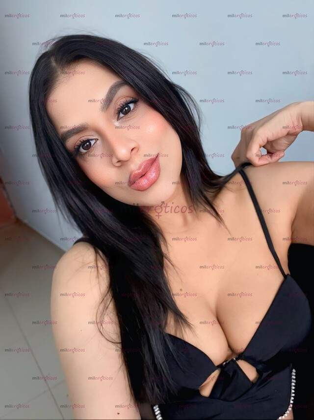 FOTOS DE SANTANDEREANA DIOSA DEL ORAL, DISPUESTA A COMPLACERTE.