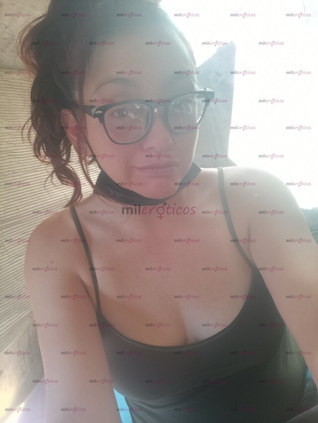 FOTOS DE ALINEEE UNA CHICA DIFERENTE ALAS QUE ACOSTUMBRAS EN EL RAMO