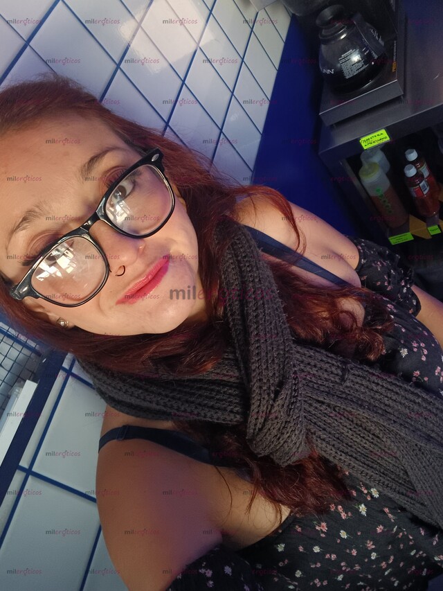 FOTOS DE ALINEEE UNA CHICA DIFERENTE ALAS QUE ACOSTUMBRAS EN EL RAMO