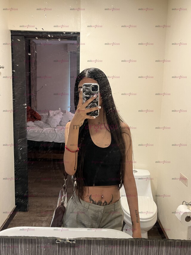 FOTOS DE FLAQUITA Y MORENA HERMOSA LISTA PARA COMPLACERTE