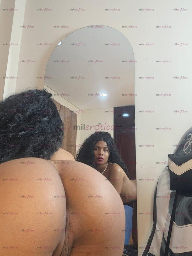 FOTOS DE SOY MORENA,CON ALGO TRAVIESO EN MÍ, DISPUESTA A QUE DISFRUTEMOS