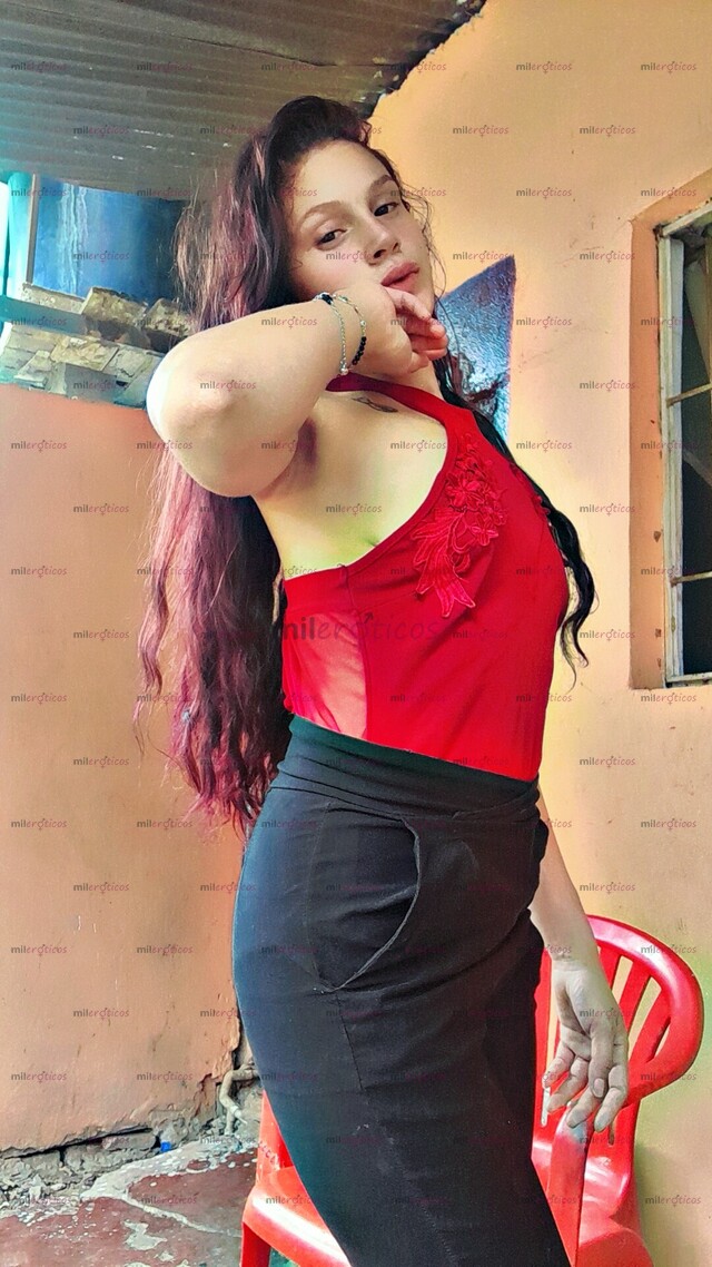 FOTOS DE HOLA SOY ASHLY CHICA BLANQUITA TIERNA PELI ROJA UN POCO CALIENTE