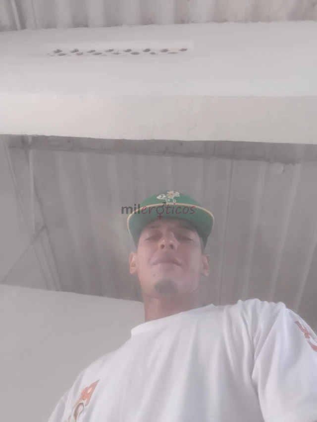 Hola soy kevin chico colombiano ardiente fugas aseado llegue nuevo a tu cuidad para brindarte la mejor experiencia q nunca hayas vivido excelente aten...